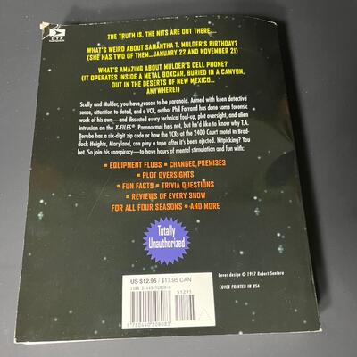 LOT 68: Big Lot of X-Files Books & Magazines