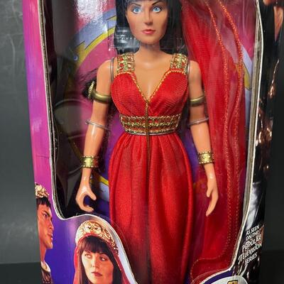 LOT 71: Two Xena 12" Dolls by Toy Biz - "When in Rome" & Gabrielle "The Quest"