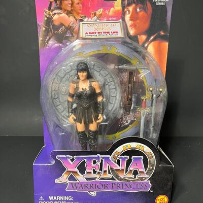 LOT 72: Lot of 3 Xena 6" Action Figures by Toy Biz