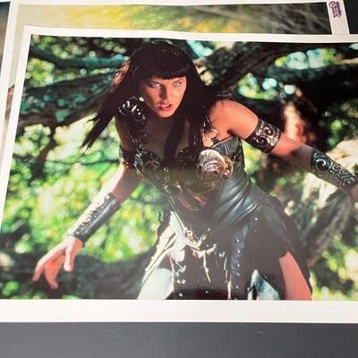 LOT 77: Xena Memorabilia Lot - Show Script, Photos & More