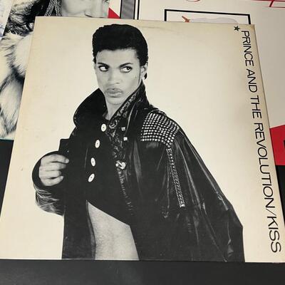 LOT 78: Prince & Sheila E Records - Singles & Albums