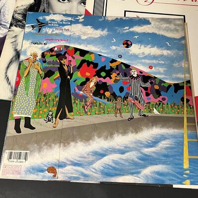 LOT 78: Prince & Sheila E Records - Singles & Albums