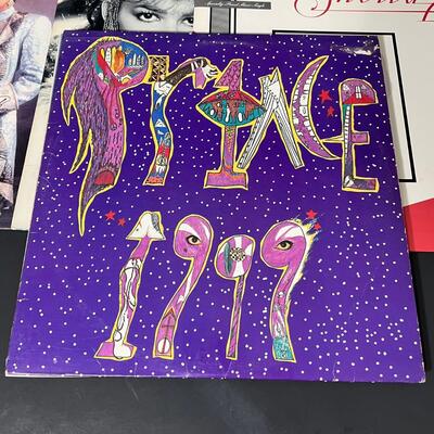 LOT 78: Prince & Sheila E Records - Singles & Albums