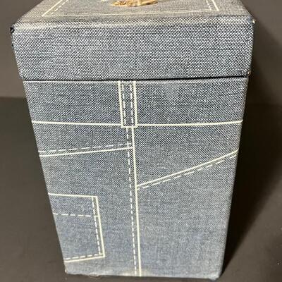 LOT 92: 40+ 45 RPM Singles in Vintage Case  - Lots of Disco