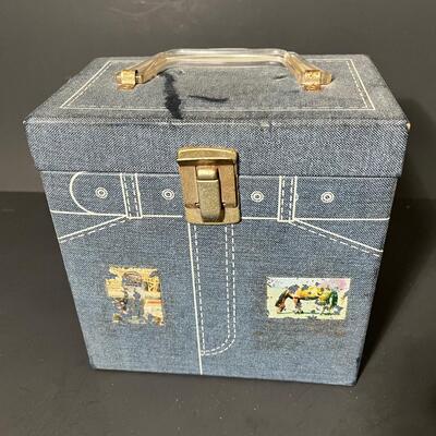 LOT 92: 40+ 45 RPM Singles in Vintage Case  - Lots of Disco