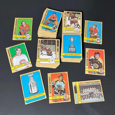 LOT 94: 1972-73 NHL Topps Hockey Cards
