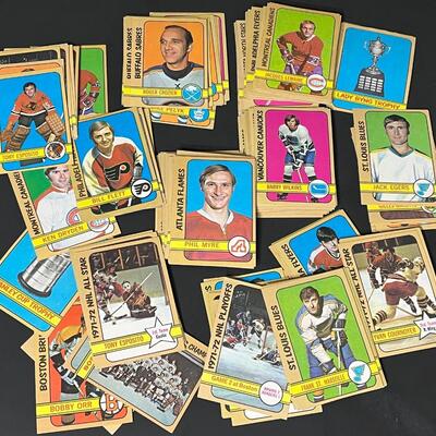 LOT 94: 1972-73 NHL Topps Hockey Cards