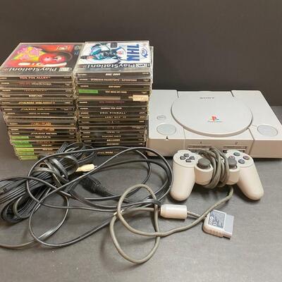 LOT 106: Sony PlayStation and Games