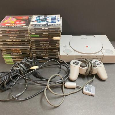 LOT 106: Sony PlayStation and Games