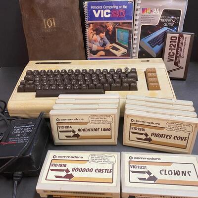 LOT 107: Commodore & Games