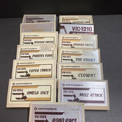 LOT 107: Commodore & Games