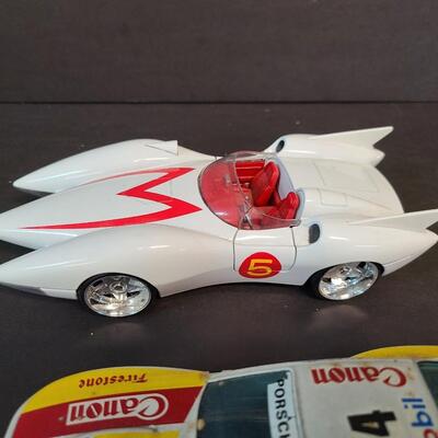 LOT 120: Vintage Toy Car Lot: Lesney, Hotwheels and More