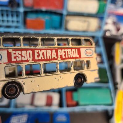 LOT 120: Vintage Toy Car Lot: Lesney, Hotwheels and More
