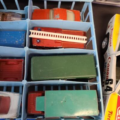 LOT 120: Vintage Toy Car Lot: Lesney, Hotwheels and More