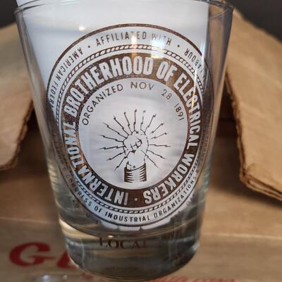 LOT 124 Vintage Camden NJ International Brotherhood of Electrical Workers Glasses