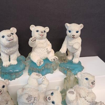 LOT 125; Vintage Polar Playmate Collection of Figurines by Michael Adams