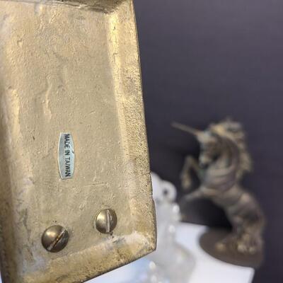 LOT 126: Collection of Unicorn Figurines