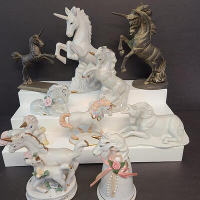 LOT 126: Collection of Unicorn Figurines