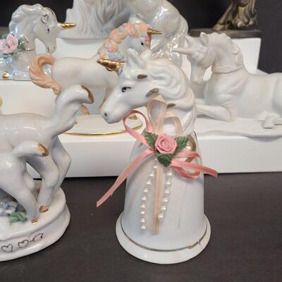 LOT 126: Collection of Unicorn Figurines
