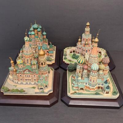 LOT 127: Danbury Mint Collectible Catherdral's