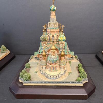 LOT 127: Danbury Mint Collectible Catherdral's