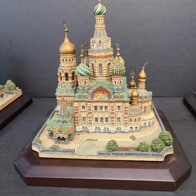 LOT 127: Danbury Mint Collectible Catherdral's