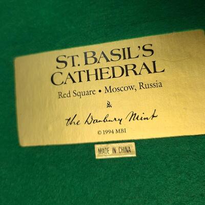 LOT 127: Danbury Mint Collectible Catherdral's