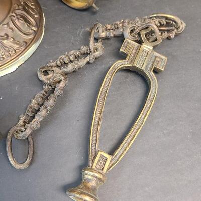 LOT 133: Architectural Salvage Lighting Fixture