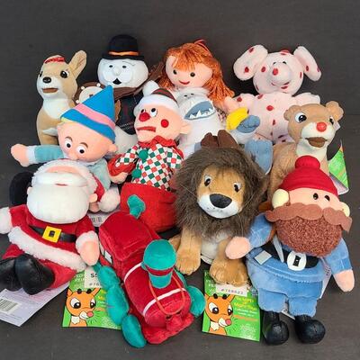 LOT:: Island of Misfits Toys plush lot