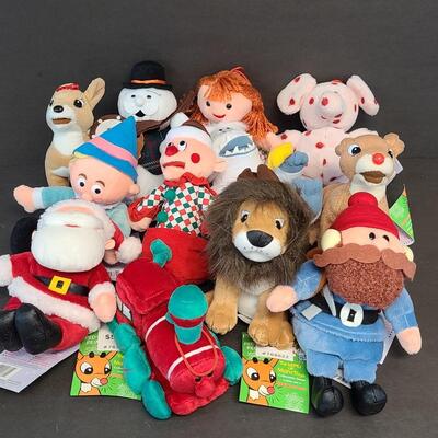 LOT:: Island of Misfits Toys plush lot