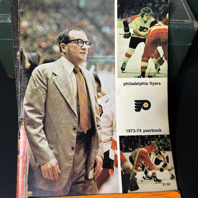 LOT 202: Flyers and Other 70s Hockey Memorabilia in Vintage Case