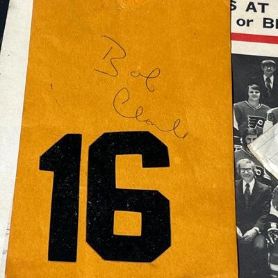 LOT 202: Flyers and Other 70s Hockey Memorabilia in Vintage Case