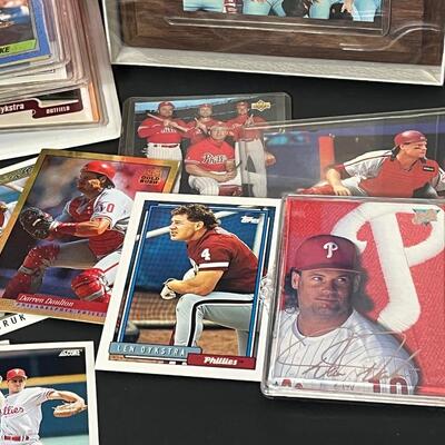 LOT 204: Philadelphia Phillies Memorabilia and Baseball Cards