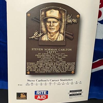 LOT 204: Philadelphia Phillies Memorabilia and Baseball Cards