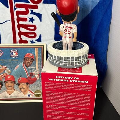 LOT 204: Philadelphia Phillies Memorabilia and Baseball Cards