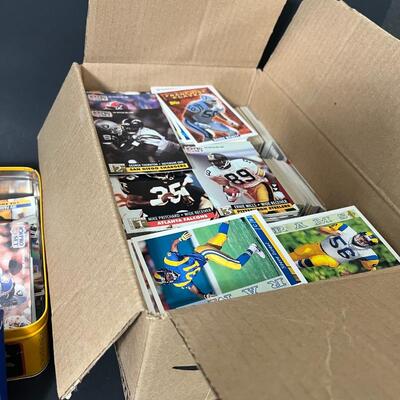 LOT 206: Collection of Football Cards - Mostly 1990s