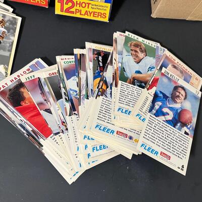 LOT 206: Collection of Football Cards - Mostly 1990s