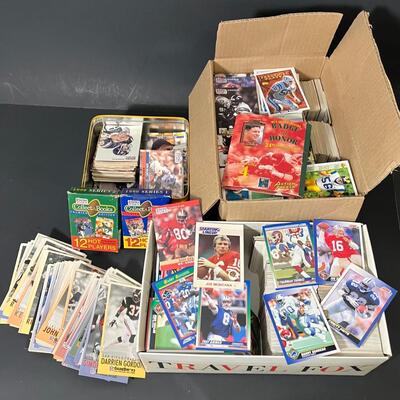 LOT 206: Collection of Football Cards - Mostly 1990s