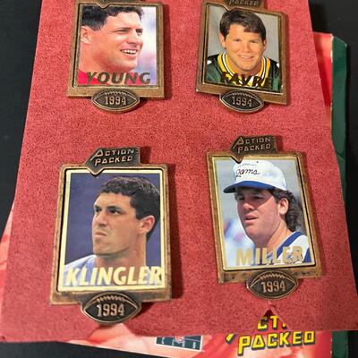 LOT 206: Collection of Football Cards - Mostly 1990s