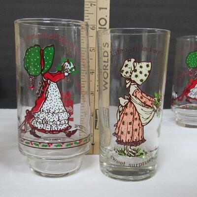 5 Older Holly Hobbie Tumblers