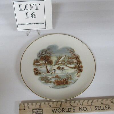 Nice Vintage Pickard China Decorative Plate, Currier and Ives Image