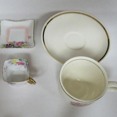Miniature Floral Cup/Saucer and Demitasse Cup/Saucer Original Pony Express