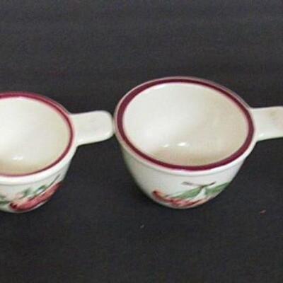 Vintage Pfaltzgraff Delicious Pattern Measuring Cup Set