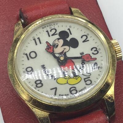 Wind up Mechanical Vintage Bradley Mickey Mouse Watch. Working Perfectly