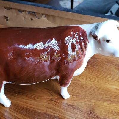 Beswick of England cow and bull
