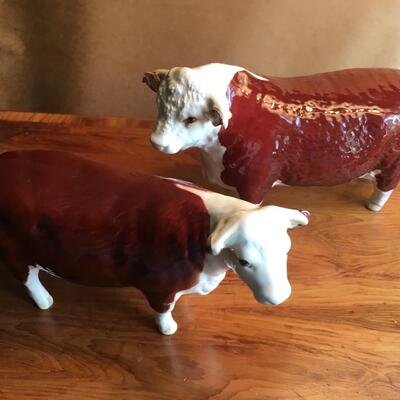 Beswick of England cow and bull
