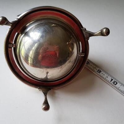 Antique silver plate dish, Lion's head on side