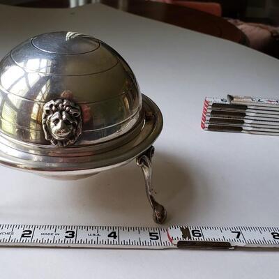 Antique silver plate dish, Lion's head on side