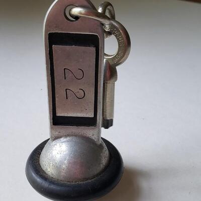 Vintage key H0tel Du vieux marais Paris  22