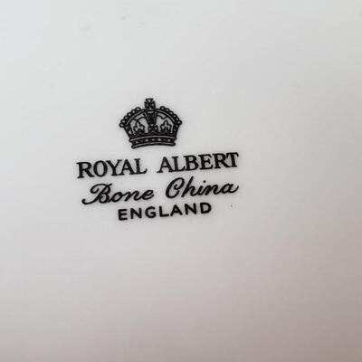 Royal Albert Porcelain tray with thistles, Made in England